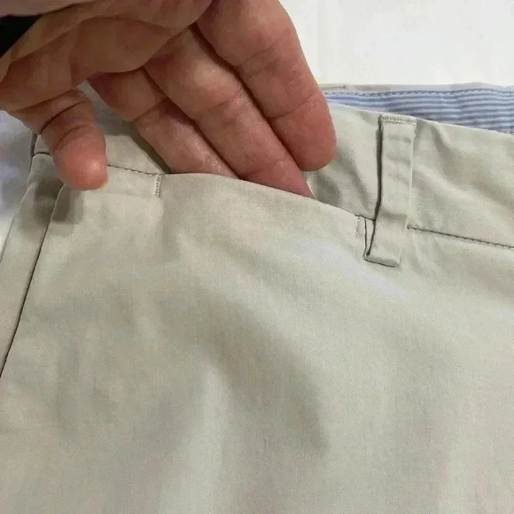 Peter Millar Mens Size 32 Khaki Pants. - Picture 4 of 13